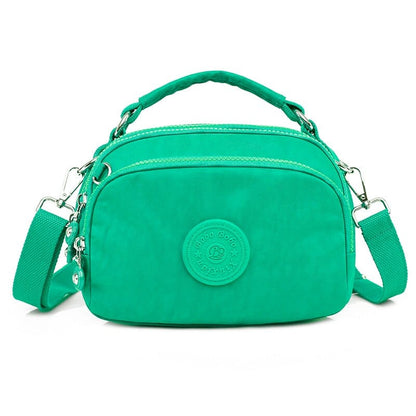 Le Sac à Bandoulière en Nylon Vert  